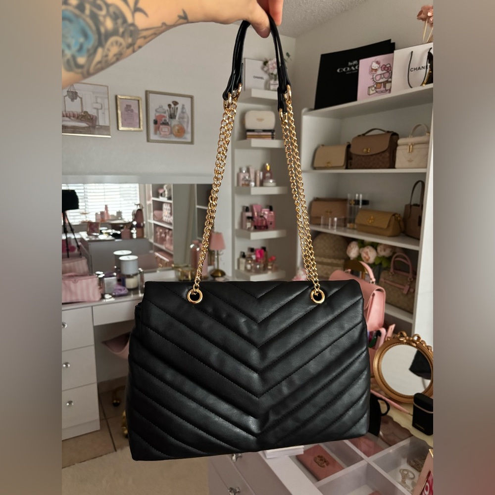 New York & Company Nolan shoulder bag